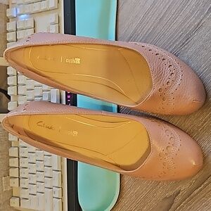 Rare Clarks Pumps size 9.5